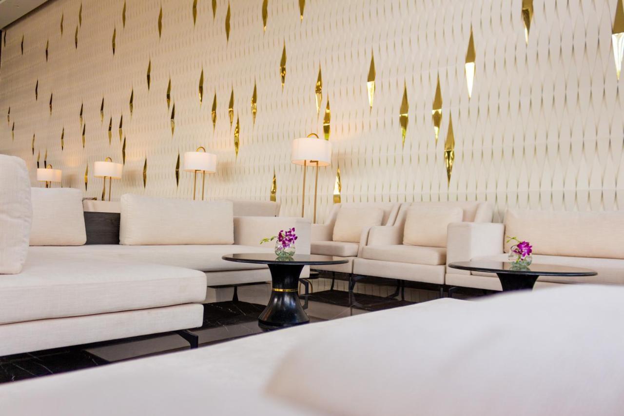 Diamond Stars Ben Tre Hotel Екстер'єр фото The lobby of the hotel